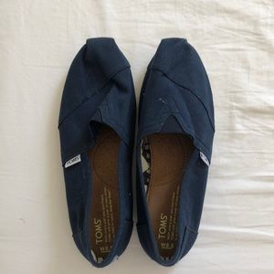 Navy Classic Toms